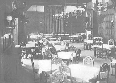 Interior, main dining room
Minneapolis Club
Gordon, Tracy & Swartwort, architects
Minneapolis, Minnesota
Interior decoration by John S. Bradstreet & Company