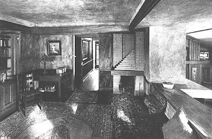 Study
House
Walter Burley Griffin and Marion Mahony Griffin,
architects
Edwardsville, Illinois