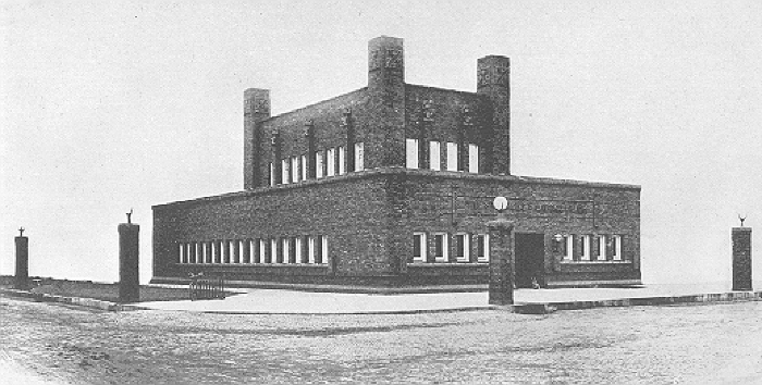 Exterior perspective
People's Savings Bank
Louis H. Sullivan, architect
Cedar Rapids, Iowa