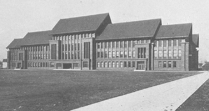 Exterior perspective
Carl Schurz High School
Perkins, Fellows, and Hamilton, architects
Chicago, Illinois