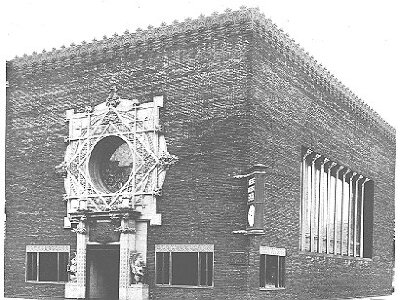 Exterior, perspective view
Merchants National Bank
Louis Henri Sullivan, architect
Grinnell, Iowa