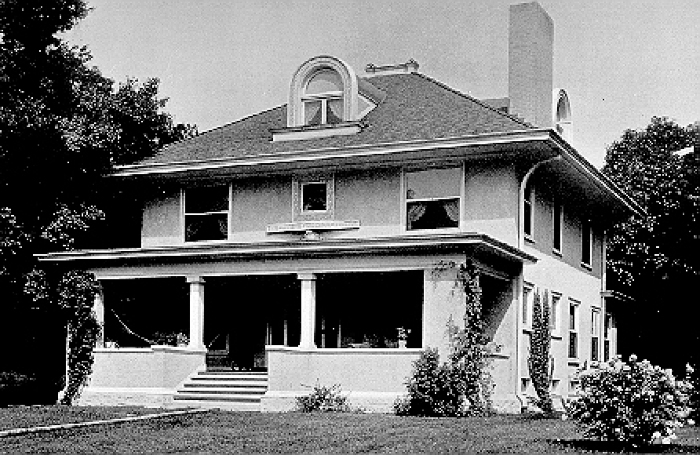 Exterior perspective
Frank Schiedehelm residence
George W. Maher, architect
Wilmette, Illinois