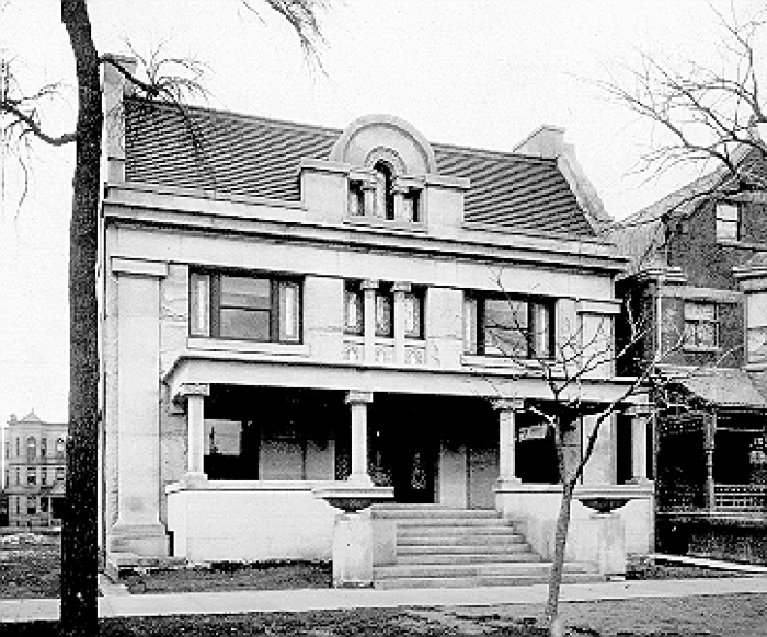 Exterior perspective
House for P. J. King
George W. Maher, architect
Chicago, Illinois
