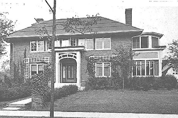 Exterior, front view
House for B. F. J. Odell
George W. Maher, architect
Kenilworth, Illinois
