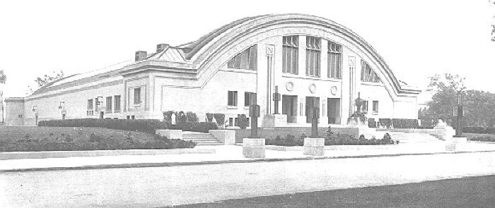 Exterior, perspective view
Gymnasium
Northwestern University
George W. Maher, architect
Evanston, Illinois