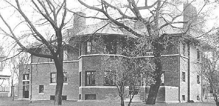 Exterior, rear perspective view
O. J. Hager residence
Spencer and Powers, architects
Chicago, Illinois