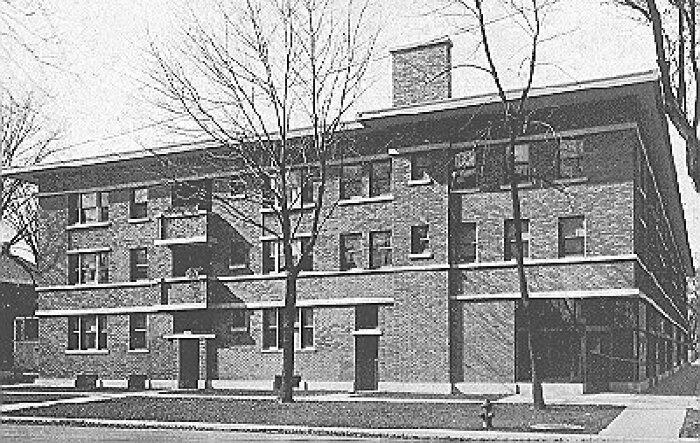 Exterior, perspective view
River Forest Bank Building, Stores, and Apartments
Guenzel and Drummond, architects
River Forest, Illinois